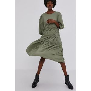 Šaty Answear Lab zelená farba, midi, oversize vyobraziť