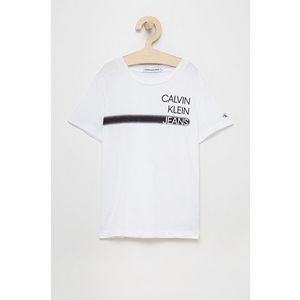 Detské bavlnené tričko Calvin Klein Jeans biela farba, s potlačou vyobraziť
