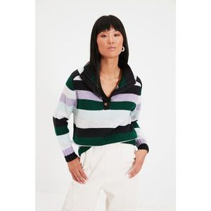 Trendyol Green Striped Button Detailed Knitwear Sweater vyobraziť