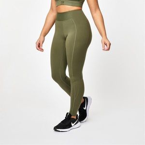 USA Pro X Courtney Black HIIT Leggings vyobraziť