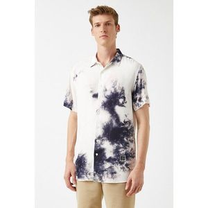 Koton Men's White Patterned Shirt vyobraziť