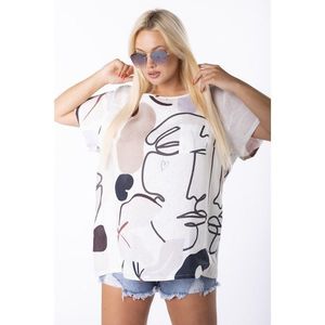 oversize blouse with print vyobraziť