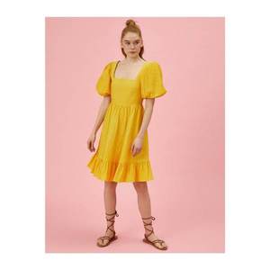 Koton Women's Yellow Balloon Sleeve Cotton Dress vyobraziť