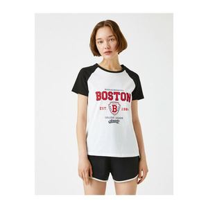 Koton WomenEcru Color Block T-Shirt vyobraziť