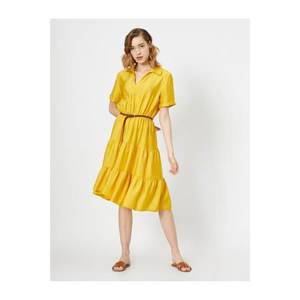 Koton Woman Yellow Belt Detailing V Collar Short Sleeve Midi Dress vyobraziť
