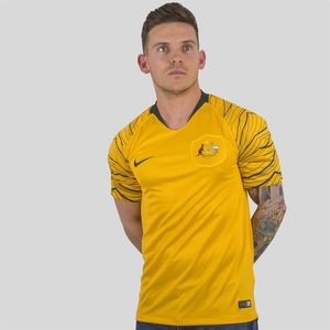 Nike Australia Home Shirt 2018 vyobraziť