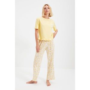 Trendyol Yellow Knitted Pajamas Set vyobraziť
