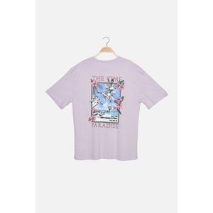 Trendyol Lilac Men's Wide Cut Crew Neck Short Sleeve Printed T-Shirt vyobraziť