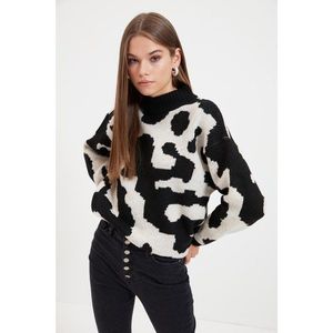 Trendyol Black Jacquard Stand Collar Knitwear Sweater vyobraziť