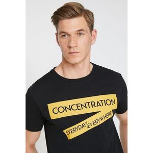 Koton Men's Black T-Shirt vyobraziť