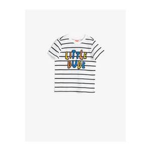 Koton Boy White Crew Neck Short Sleeve Striped 100% Cotton T-Shirt vyobraziť