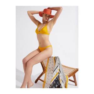 Koton Women's Yellow Bikini Bottoms vyobraziť
