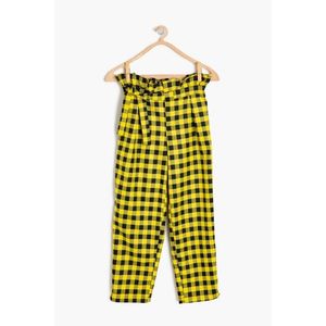 Koton Yellow Girls' Casual Fitted Trousers vyobraziť