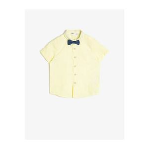 Koton Boy's Yellow Pocket Detailed Shirt vyobraziť