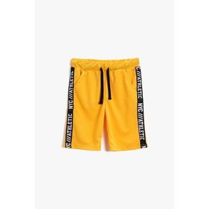 Koton Boys Yellow Shorts & Bermuda vyobraziť