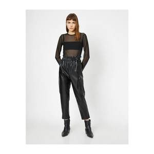 Koton Faux Leather Trousers With Gathered Waist Buckle And Belt Detailed vyobraziť