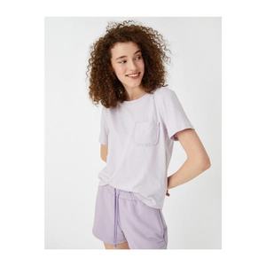 Koton Women's Lilac Pocket T-Shirt with Ruffle Detailed Crew Neck Cotton vyobraziť