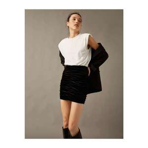 Koton Women's Black Velvet Miniskirt vyobraziť