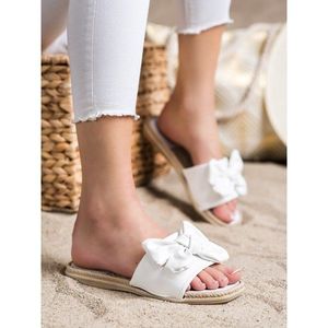 SMALL SWAN ECO LEATHER FLIP-FLOPS WITH BOW vyobraziť