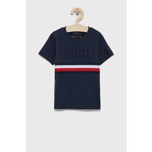Detské bavlnené tričko Tommy Hilfiger tmavomodrá farba, s nášivkou vyobraziť
