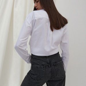 Reserved - Vyšúchané mom fit džínsy - Čierna vyobraziť