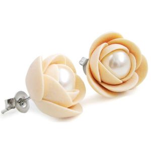 Troli Svetlo béžové náušnice puzetky kvetinky s perlou Preciosa vyobraziť
