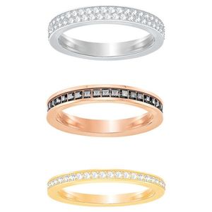 Swarovski Súprava minimalistických prsteňov s kryštálmi Hint 5371006 52 mm vyobraziť