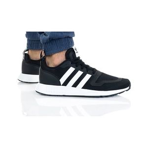 Tenisky Adidas vyobraziť