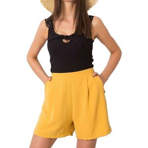 žlté dámske šortky s vysokým pásom vyobraziť