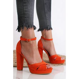Oranžové sandále Camila vyobraziť