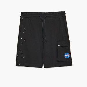 Cropp - Šortky s potlačou NASA - Čierna vyobraziť