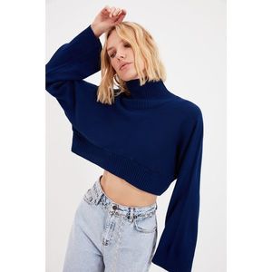 Trendyol Navy Blue Turtleneck Crop Knitwear Sweater vyobraziť