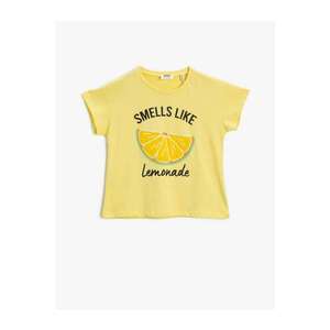Koton Girl's Yellow Printed Short Sleeve Cotton Crew Neck T-shirt vyobraziť