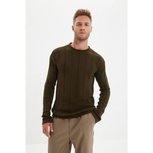 Trendyol Khaki Men Regular Fit Crew Neck Textured Knitwear Sweater vyobraziť