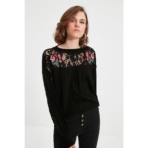 Trendyol Black Lace Detailed Knitwear Sweater vyobraziť