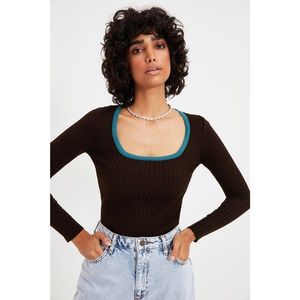 Trendyol Brown Square Collar Knitwear Sweater vyobraziť