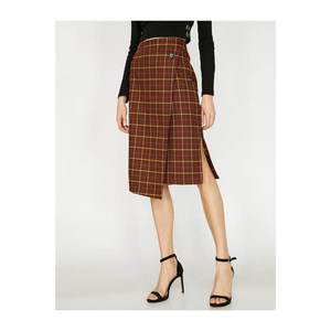 Koton Women's Brown Check Skirt vyobraziť
