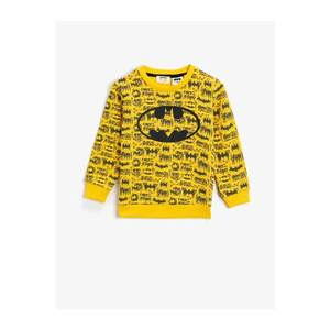 Koton Boys Yellow Batman Licensed Printed Crew Neck Sweatshirt vyobraziť