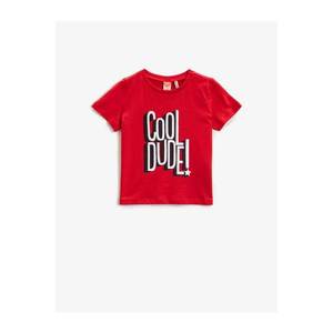 Koton Boy's Red Slogan Short Sleeve Cotton T-Shirt vyobraziť