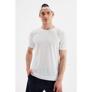 Trendyol White Men's T-Shirt vyobraziť
