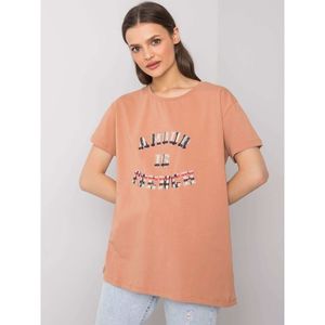 Camel women's t-shirt with an inscription vyobraziť