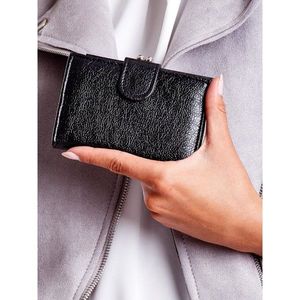 Ladies' black wallet with a flap vyobraziť