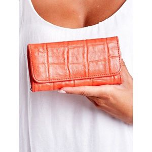 Red women's wallet with an embossed pattern vyobraziť