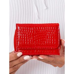 Women's red wallet with an embossed pattern vyobraziť