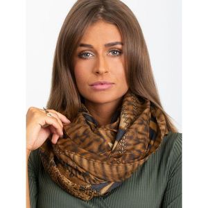 Light brown shawl with animal patterns vyobraziť