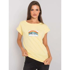 Women's light yellow cotton t-shirt vyobraziť