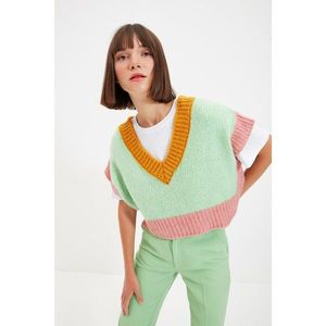 Trendyol Light Green Color Block Knitwear Sweater vyobraziť
