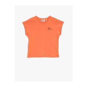 Koton Girl's Orange Crew Neck Short Sleeve Cotton Printed T-Shirt vyobraziť