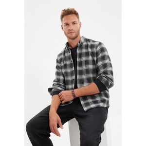 Trendyol Gray Men's Slim Fit Buttoned Collar Long Sleeve Lumberjack Plaid Epaulet Shirt vyobraziť