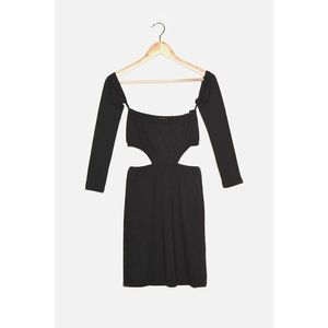 Trendyol Black Decollete Mini Knitted Dress vyobraziť